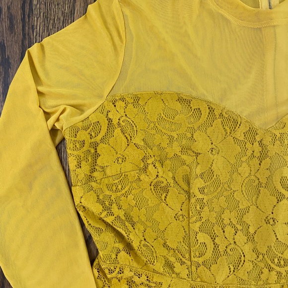 long sleeve sheer sleeve and back lace sweet heart shape ruffle top - Picture 6 of 14